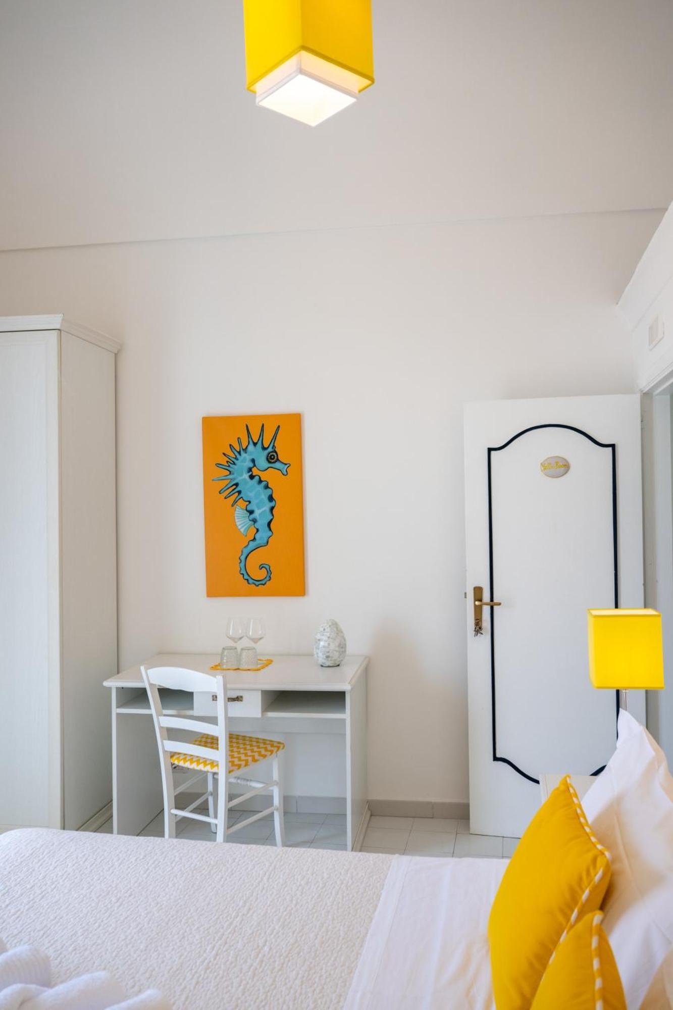 Casa Dama Hotel Positano Buitenkant foto
